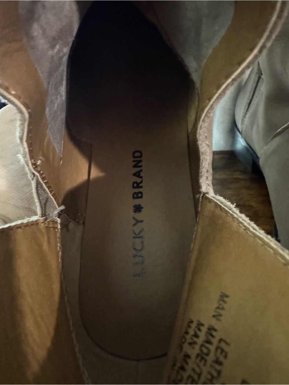 Lucky Brand Women's 8 Paramo Leather Taupe/Gray V-Cut Leather Suede Ankle Bootie - Picture 11 of 12